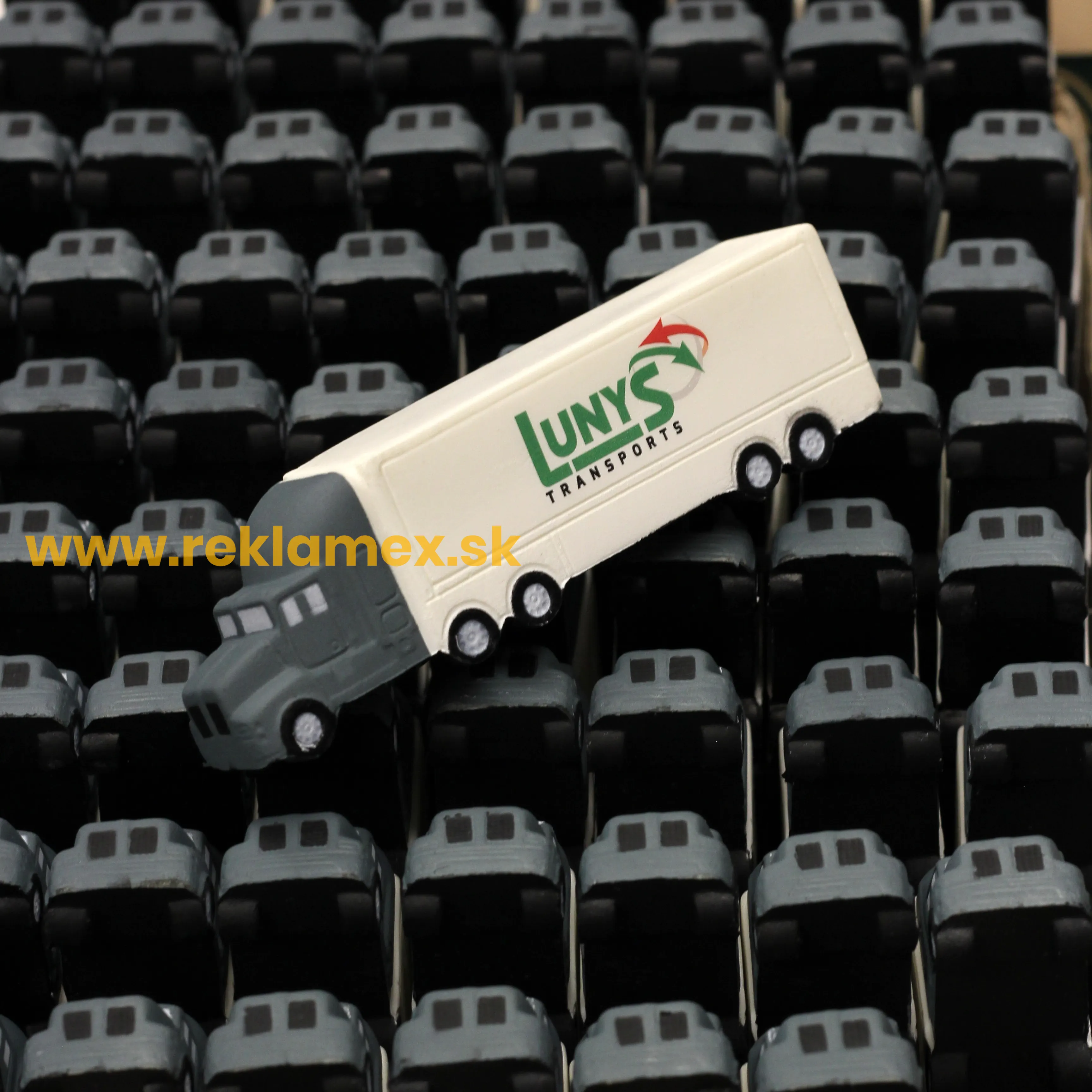 Reklamné antistresové penové kamióny s potlačou - Drioner