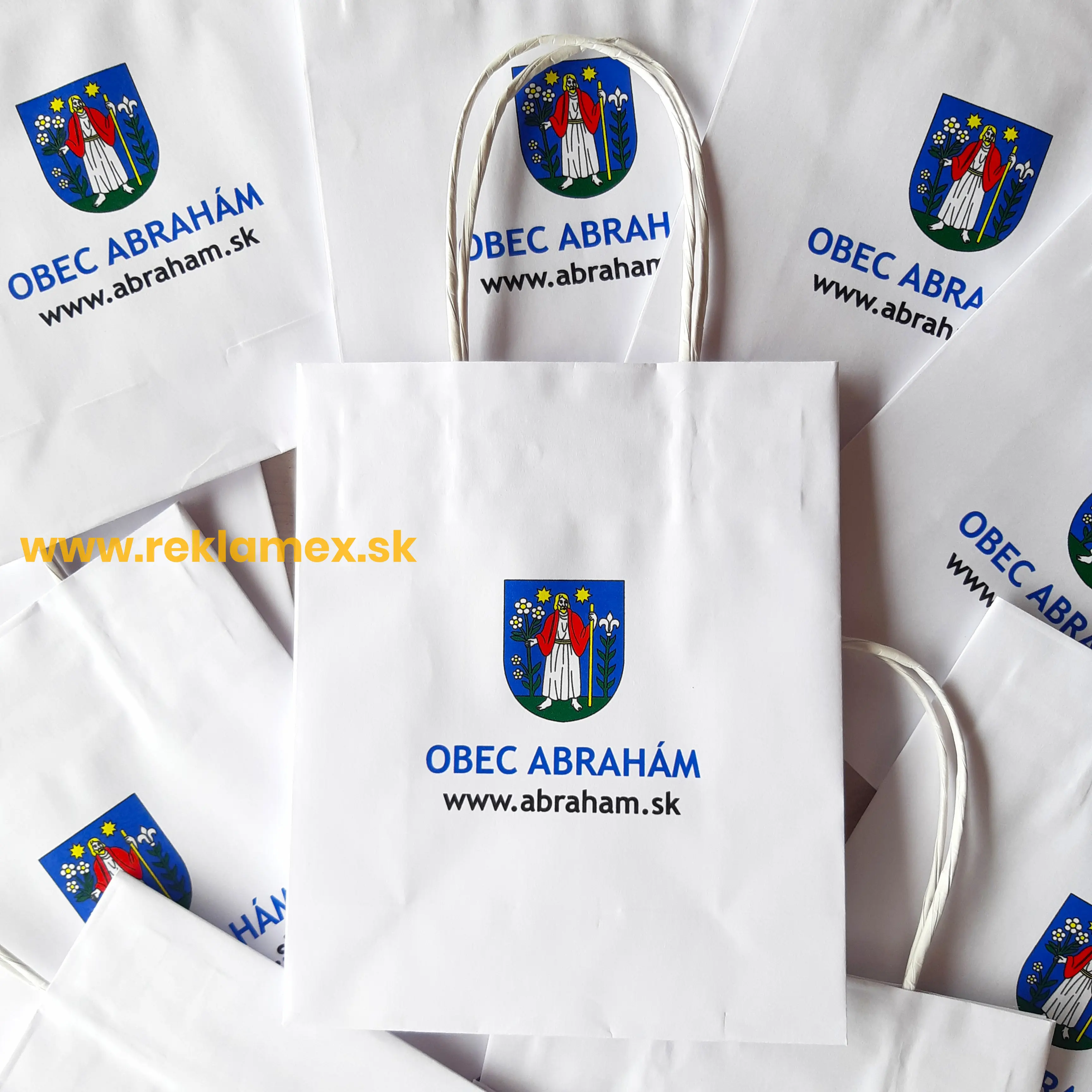 Reklamné papierové tašky s potlačou - 180x80x200 mm