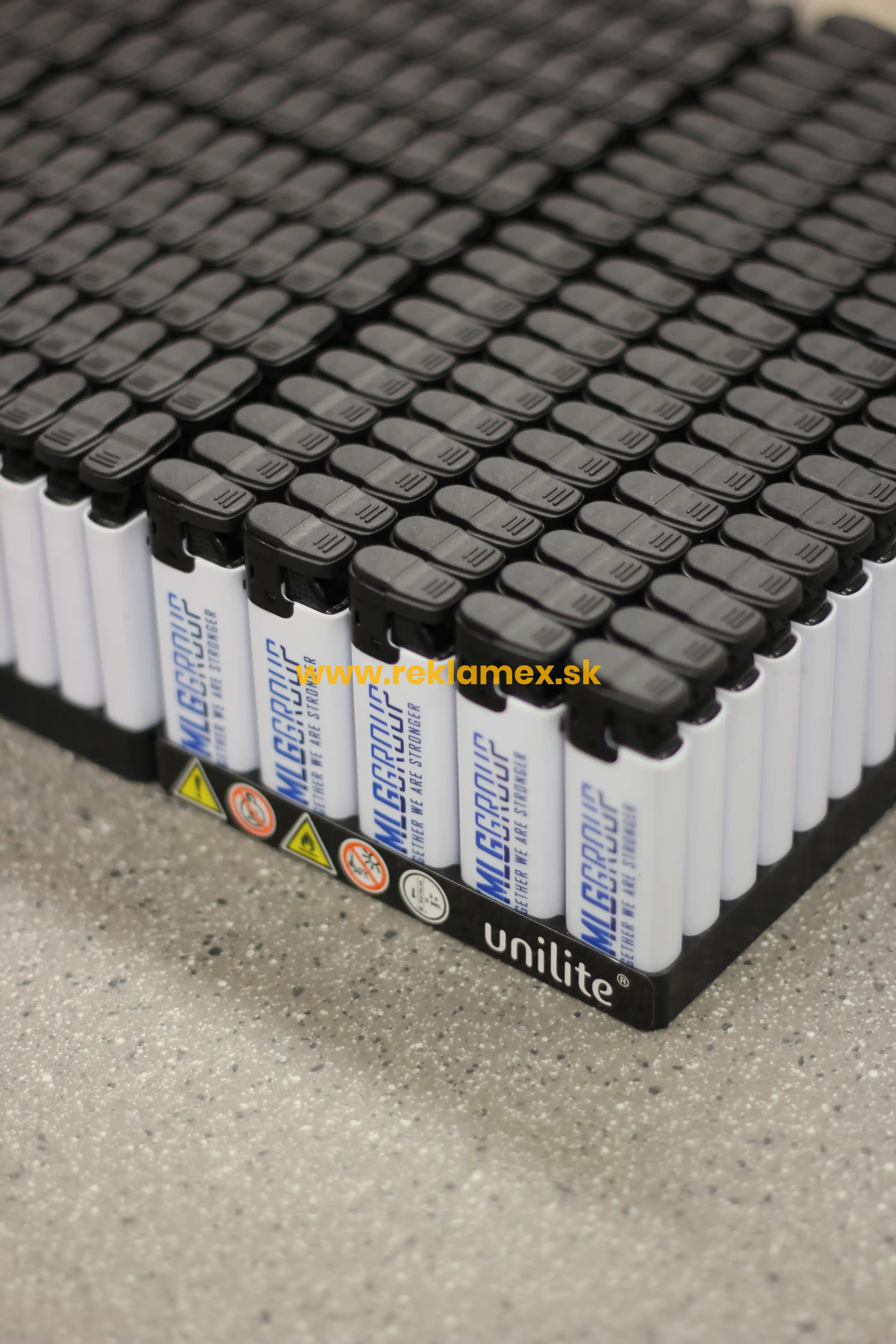 Reklamné tryskové turbo zapaľovače s potlačou