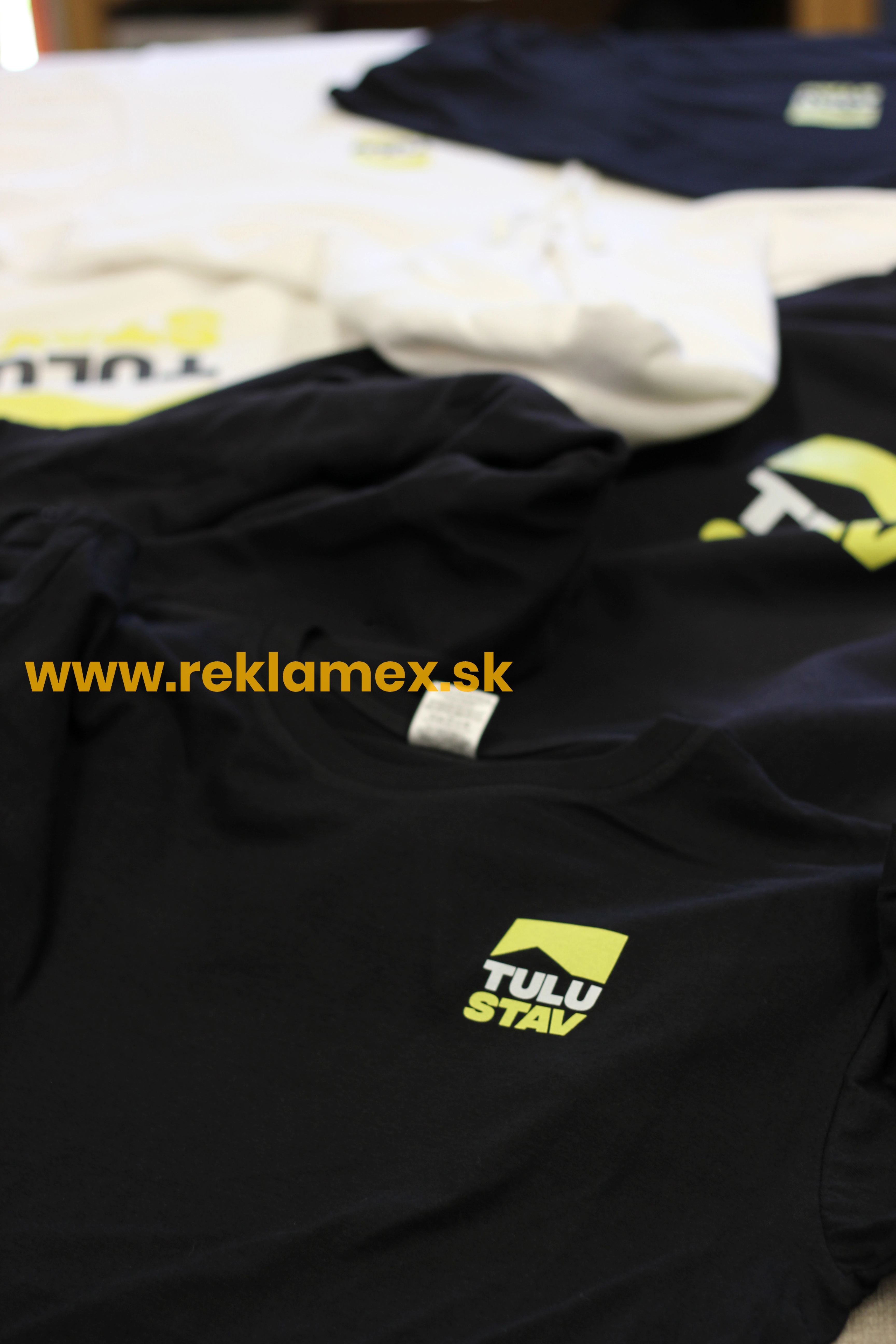 Reklamné tričká s vlastným logom - Valueweight T
